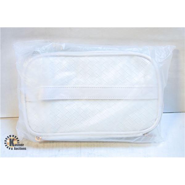 BRAND NEW CHECKERED MAKEUP BAG - WHITE