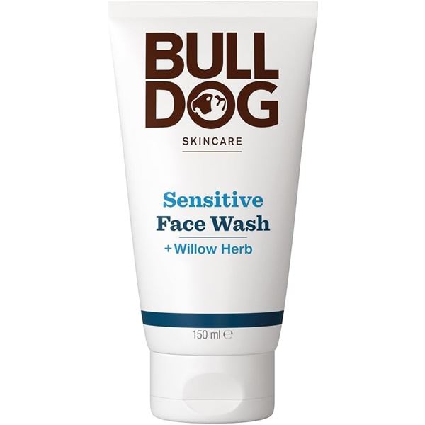 150ML BULL DOG SENSITIVE FACE WASH - 94% NATURAL