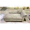 Image 2 : FABRIC CHAISE LOUNGER