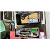Image 3 : TABLE OF ASSORTED TOOLBOXES WITH CONTENTS
