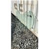 Image 2 : KIDNEY SHAPED GLASS DESK/TABLE TOP