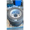 Image 2 : SET OF 2 MICHELIN X ONE XDN2 445/50R22.5 TIRES MOUNTED ON 10 BOLT METAL RIMS