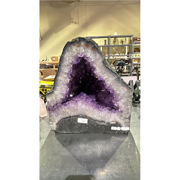 AMETHYST GEODE 32.6KG APPROX 13.5X12  RETAIL $7500
