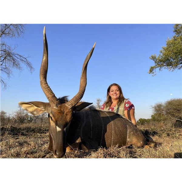 7 Day Safari for 1 Hunter with $2,000 towards Trophy Fees