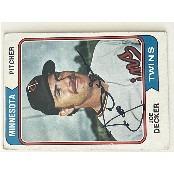 Minnesota Twins Joe Decker signed 1974 Topps #469  trading card