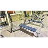Image 2 : BENCH PRESS