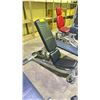 Image 2 : LIFE FITNESS ADJUSTABLE WEIGHT BENCH
