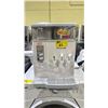 Image 1 : HOT AND COLD WATER DISPENSER