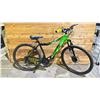 Image 1 : HYPER ALUMINUM VIKING TRAIL 27.5 21 SPEED BICYCLE