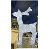 Image 2 : OUTDOOR CHRISTMAS DEER DECOR