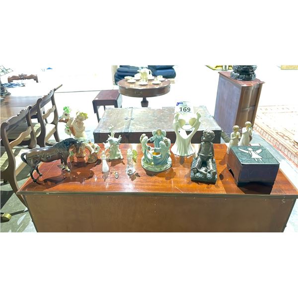 LOT OF ASSORTED FIGURINES, COASTERS AND HOME DECOR