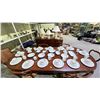 Image 1 : LARGE ROYAL ALBERT VAL D'OR BONE CHINA SET APPROX 85 PIECES