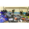 Image 4 : SHELF OF ASSORTED SKIS, SNOWBOARDS, HELMET & MORE