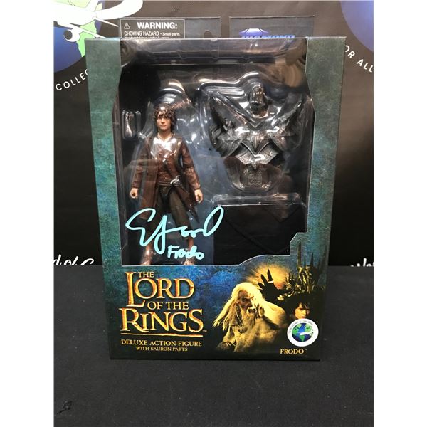 ELIJAH WOOD SINGED AND INSCRIBED LOTR 'FRODO' FIGURE WWOC COA
