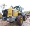 Image 7 : 2015 Komatsu WA270 Articulating Wheel Loader w/Bucket