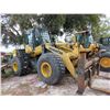 Image 9 : Komatsu WA380-7 Articulating Loader w/Forks