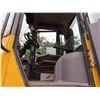 Image 11 : 2004 Komatsu WA320-5L Articulating Loader w/Forks