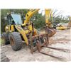 Image 6 : 2004 Komatsu WA320-5L Articulating Loader w/Forks