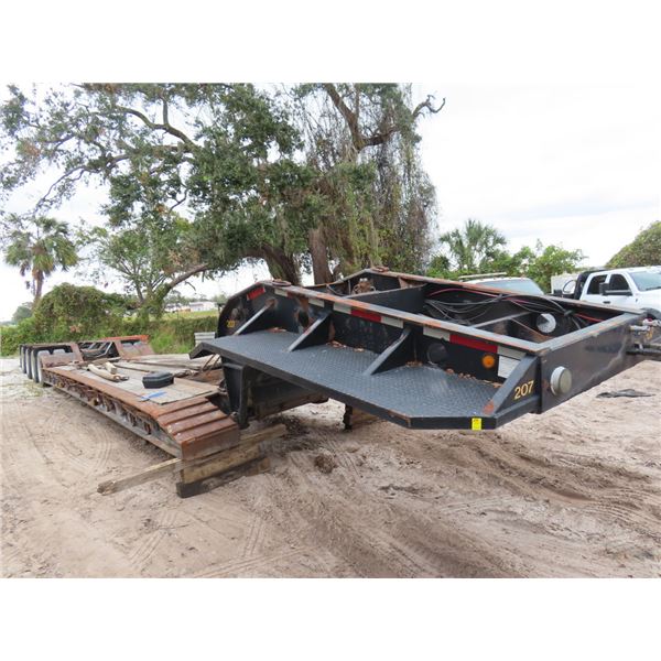 1999  4 Axle 80 Ton Cap Low Boy Equipment Trailer w/Hydraulic Ramps