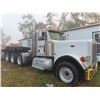Image 4 : 2006 Peterbilt 379 EXHD  3 Axle Tandem Drive RT 59220 GVWR