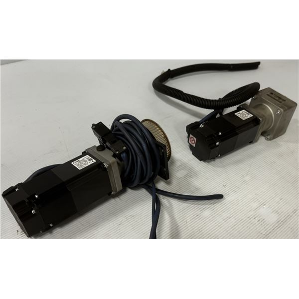 (2) Mitsubishi #HG-KR43B AC Servo Motors