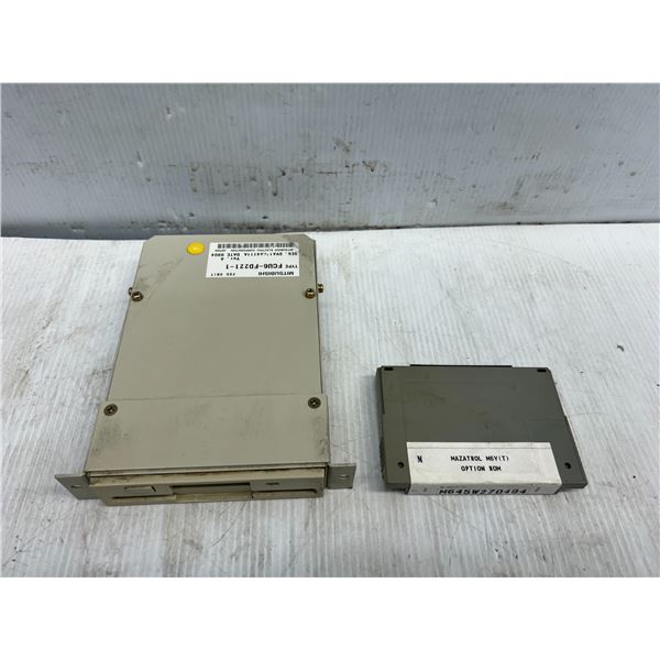 Lot of (2) Mitsubishi Items #FCU6-FD221-1 FFD Unit & #QX812 Card