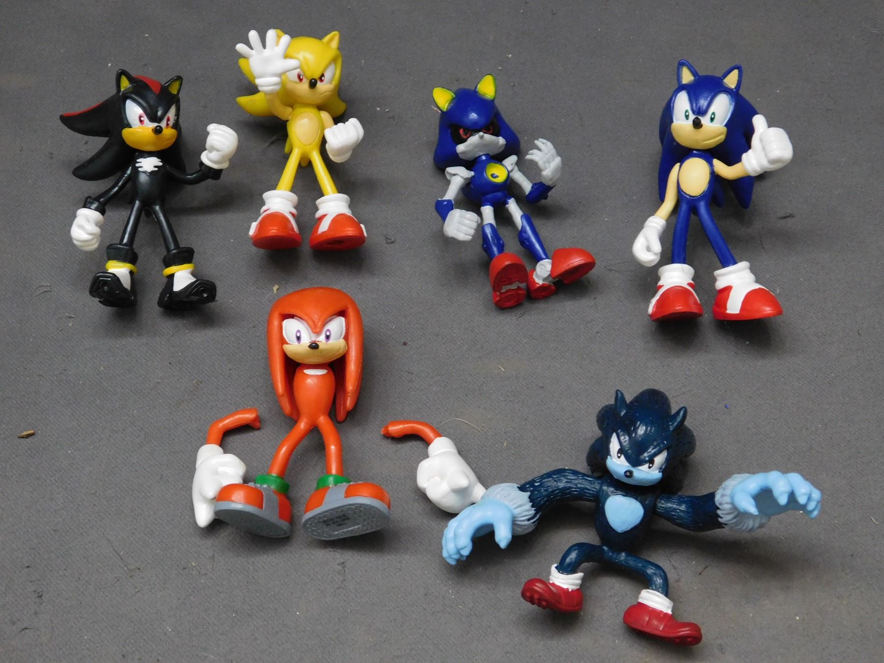 Lot of Sonic The Hedgehog Gacha Ball Mystery Figures FULL SET