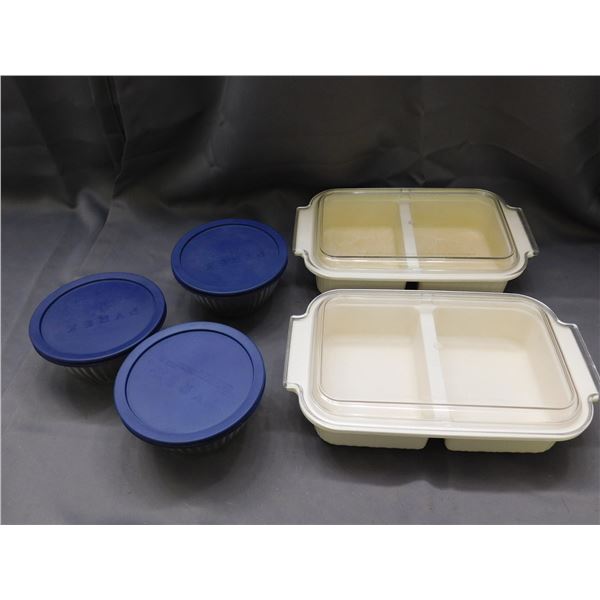 Lot of 2 Rubbermaid 2-Slot Food Storage Trays & Pyrex Glass Bowls w Lids Fridgeware