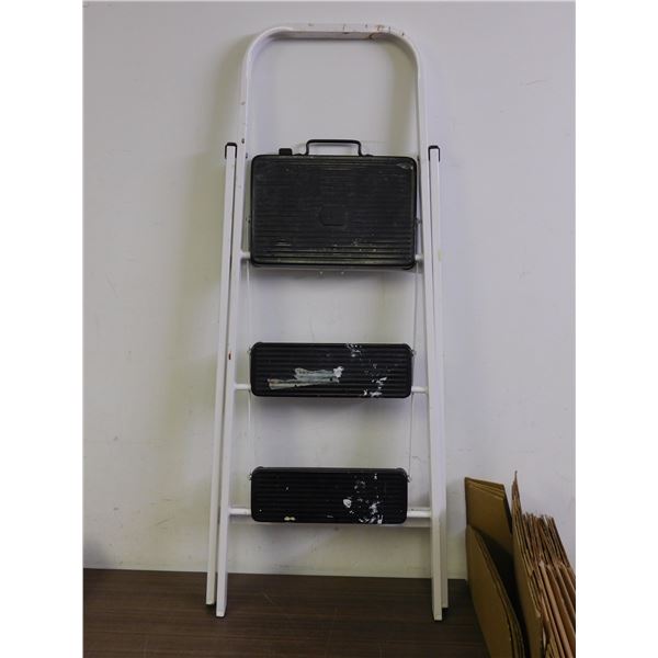3-Step Folding Ladder