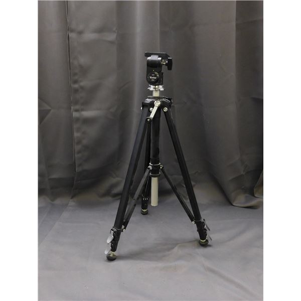 Vivitar 914 Tripod