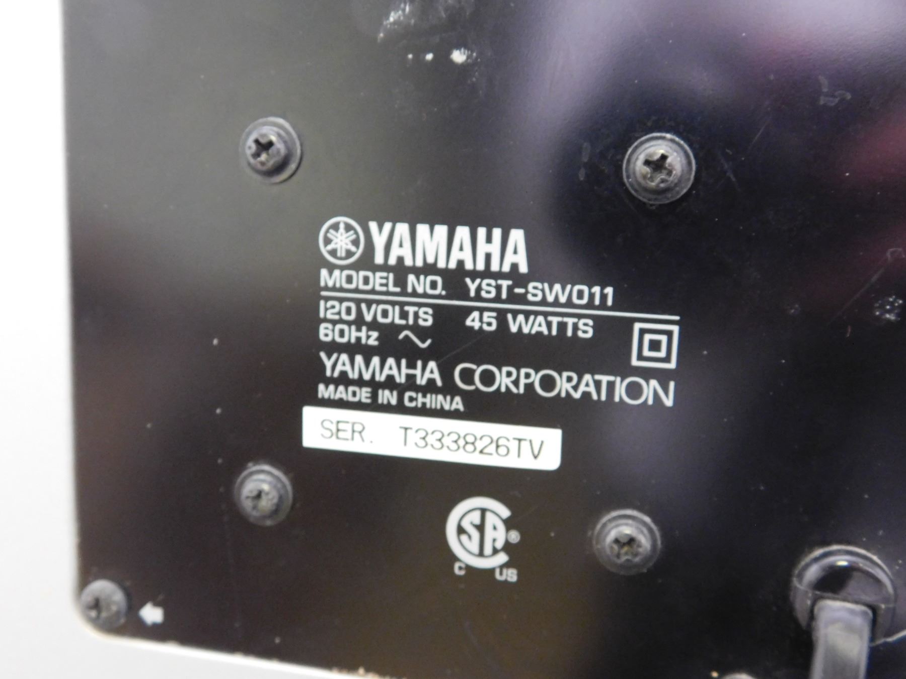 Yamaha Model YST-SW011 Subwoofer