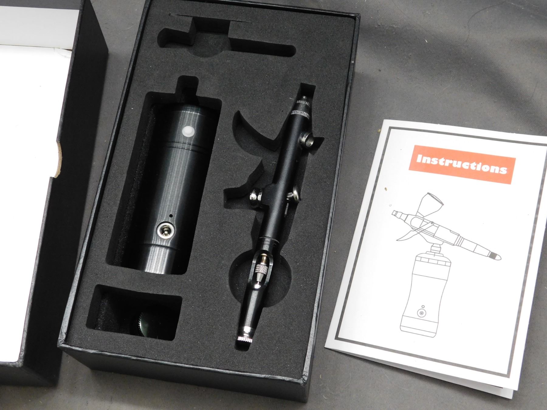Airbrush Mini Compressor USB Charging Compressor w Box
