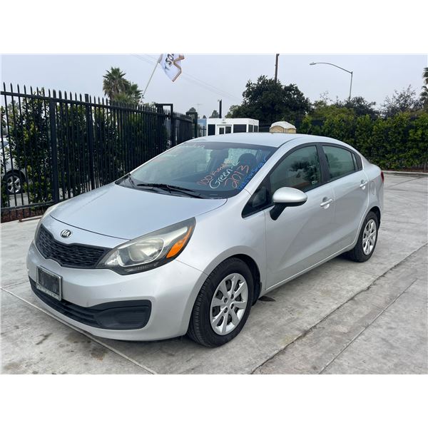 KIA RIO  2013 T-DONATION