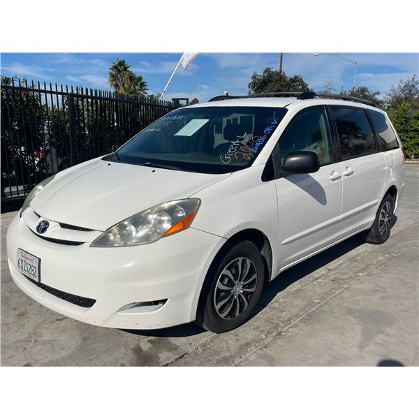 TOYT SIENNA 2008 T-DON - SMOG