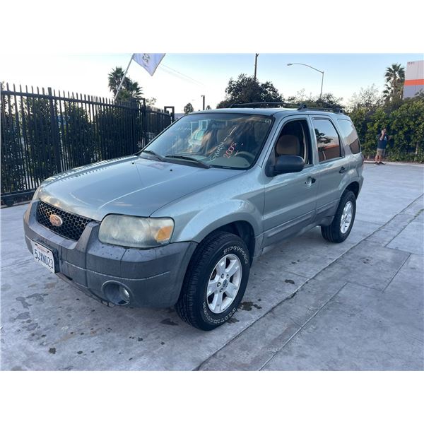 FORD ESCAPE 2005 T-DONATION