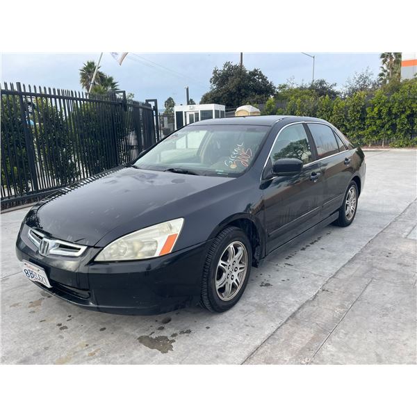 HOND ACCORD 2005 T-DONATION