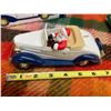 Image 9 : TWO NIB DIE CAST SANTA CARS PLUS BOOKENDS