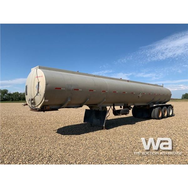 1975 FRUEHAUF TAGF3ESF10500 TRIDEM WATER TANKER
