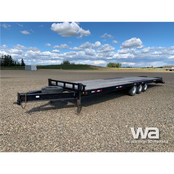 2007 COMMERCIAL TRIDEM FLATDECK TRAILER
