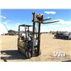 Image 10 : YALE GLC040AFNUAV061 FORKLIFT