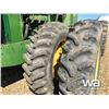 Image 12 : JOHN DEERE 7020 4WD TRACTOR