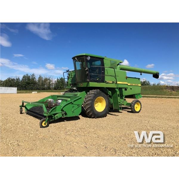 1985 JOHN DEERE 7720 TITAN II COMBINE