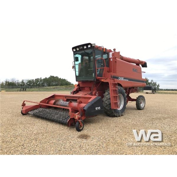 1986 CASE 1640 COMBINE