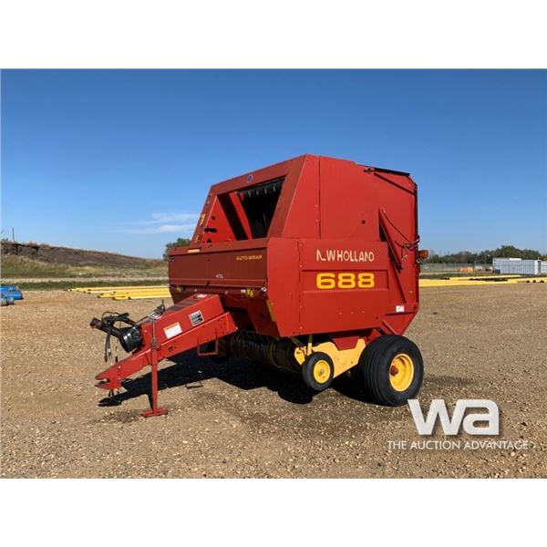 2001 NEW HOLLAND 688 ROUND BALER