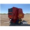 Image 3 : 2001 NEW HOLLAND 688 ROUND BALER