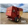 Image 3 : NEW HOLLAND 855 ROUND BALER