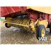 Image 6 : NEW HOLLAND 855 ROUND BALER