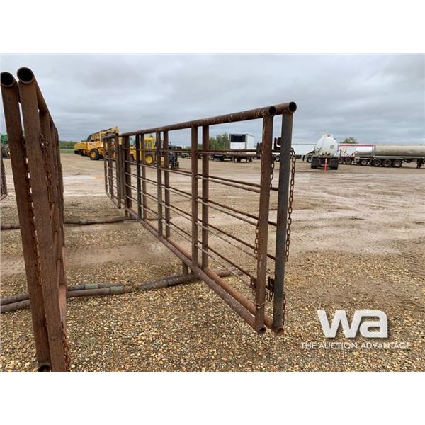 (2) FREESTANDING LIVESTOCK PANELS W/ GATES