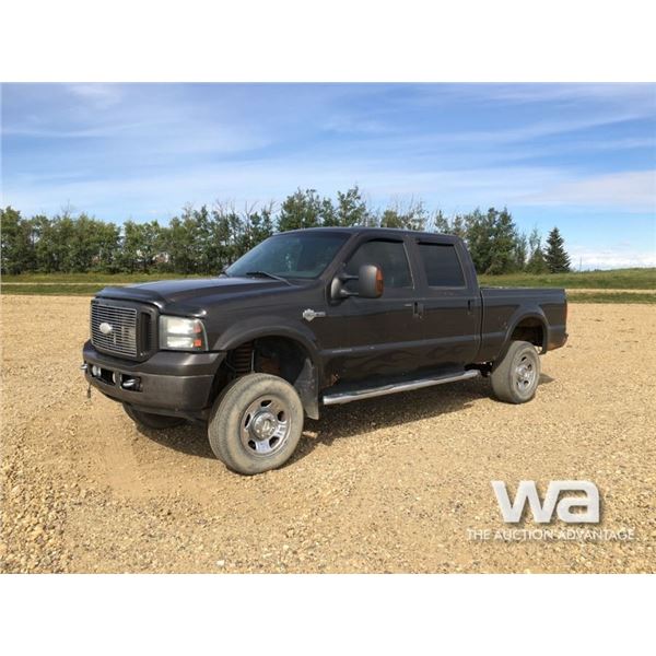 2007 FORD F350 CREW CAB PICKUP
