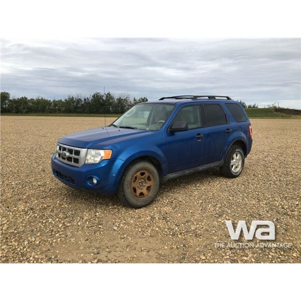 2011 FORD ESCAPE SUV